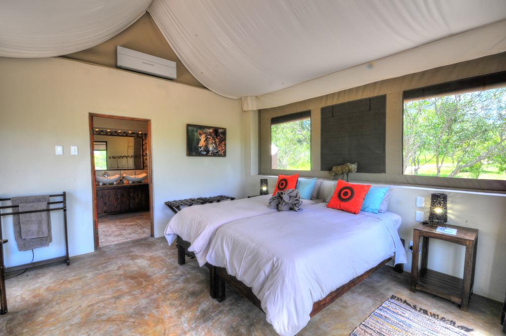 Cheetah Paw Eco Lodge Guernsey Nature Reserve Bagian luar foto