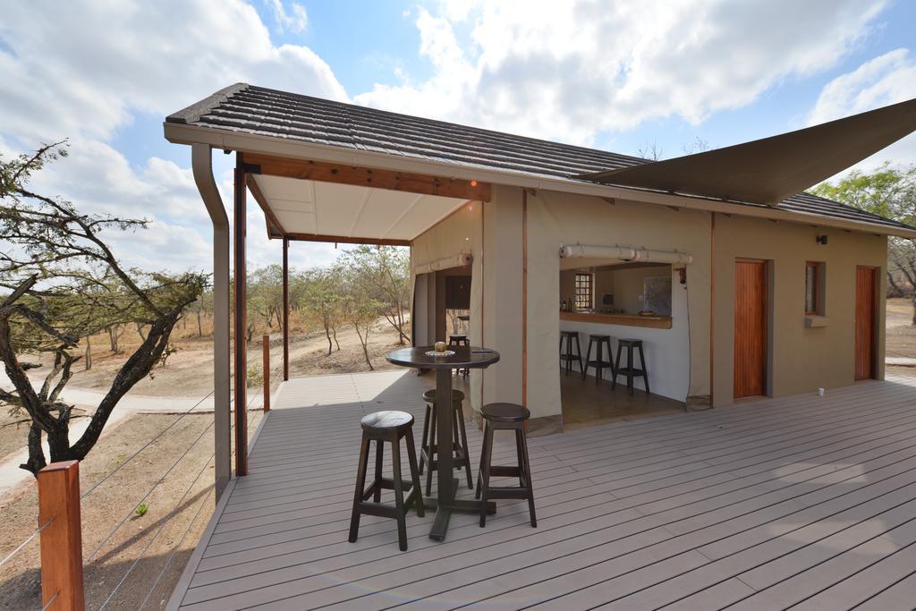 Cheetah Paw Eco Lodge Guernsey Nature Reserve Bagian luar foto