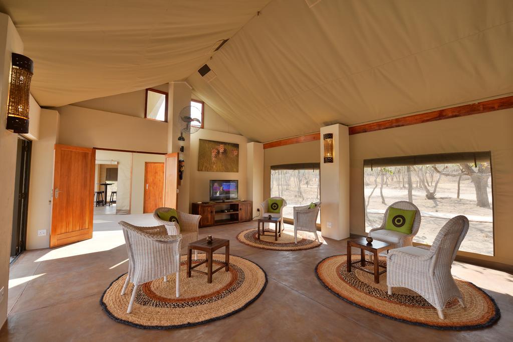 Cheetah Paw Eco Lodge Guernsey Nature Reserve Bagian luar foto