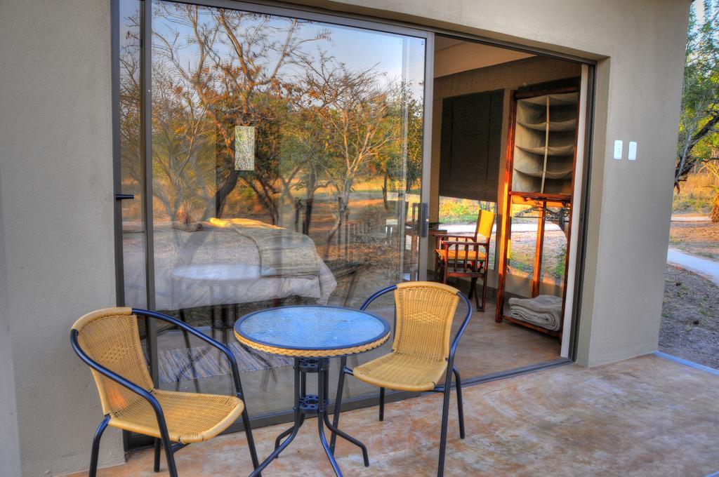 Cheetah Paw Eco Lodge Guernsey Nature Reserve Ruang foto