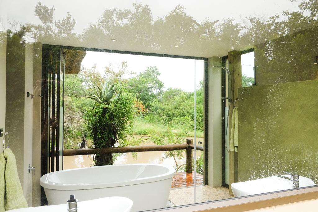 Cheetah Paw Eco Lodge Guernsey Nature Reserve Ruang foto